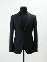 Black Single‑Breasted Tailored Blazer