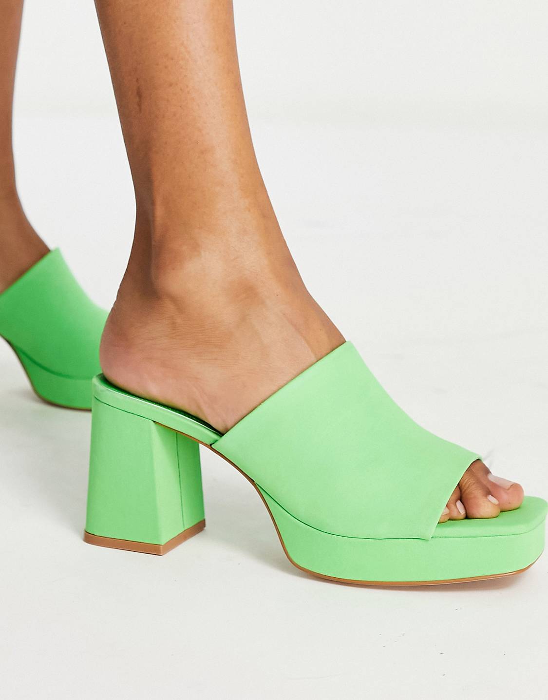 Stradivarius Chunky Mules- Green