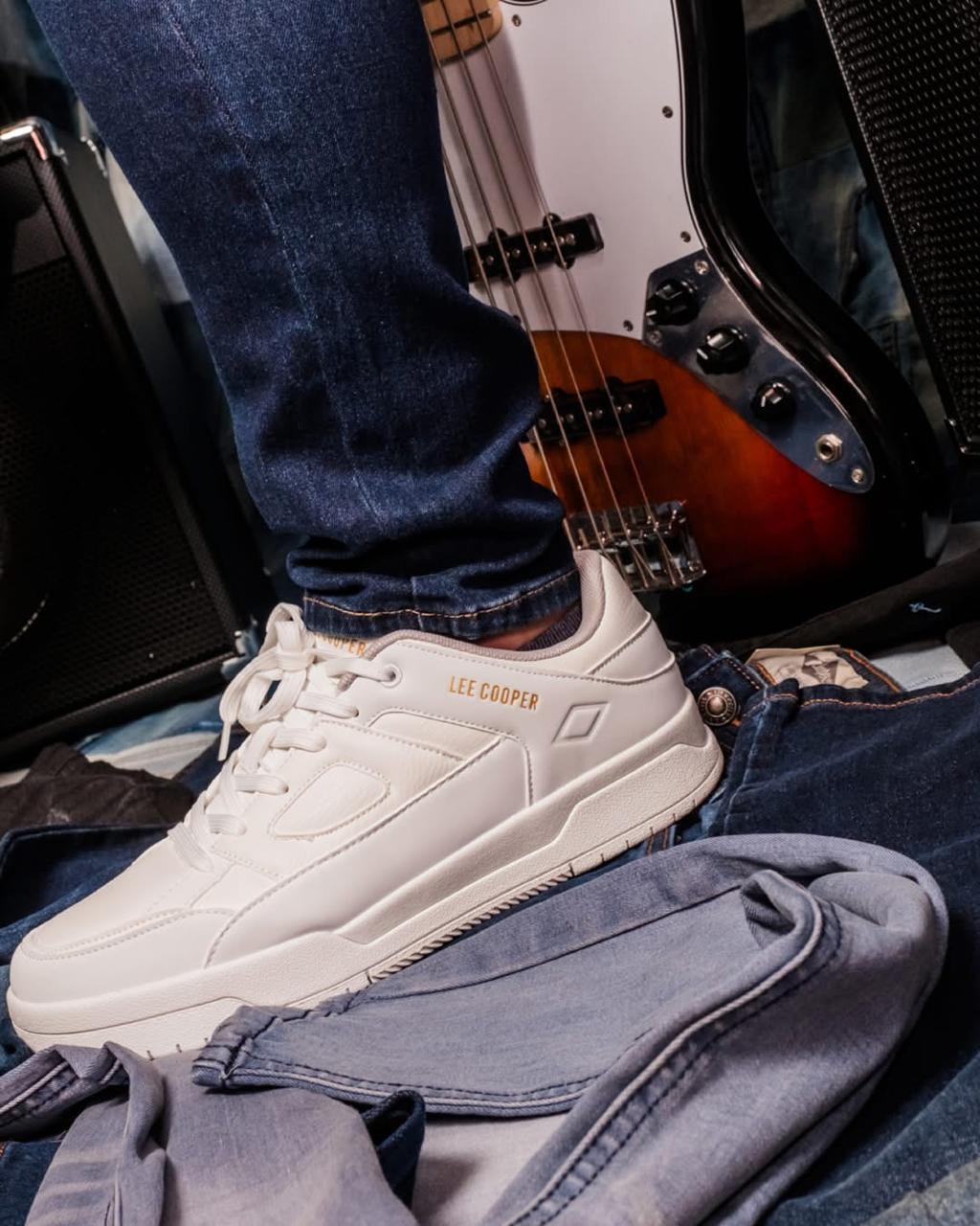 Lee Cooper White Sneakers